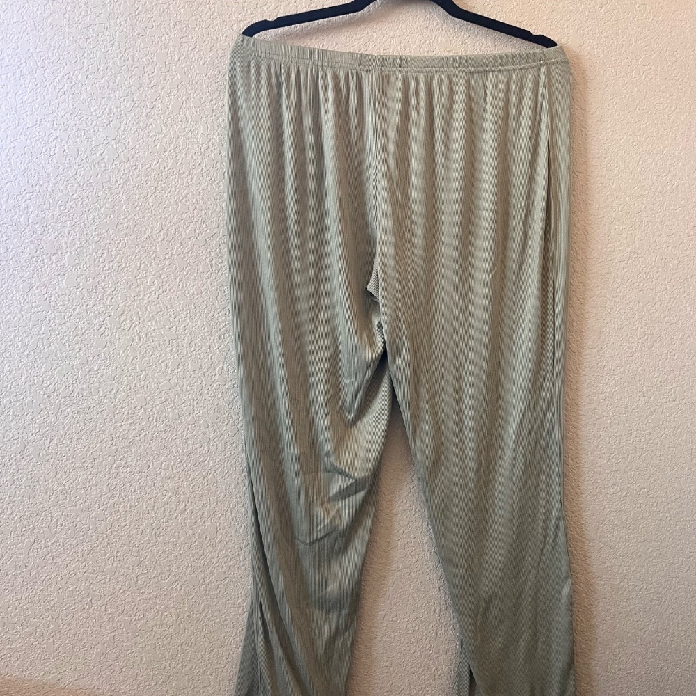 Philosophy Ribbed Pajama Long Sleeve and Pants - Picture 7 of 10